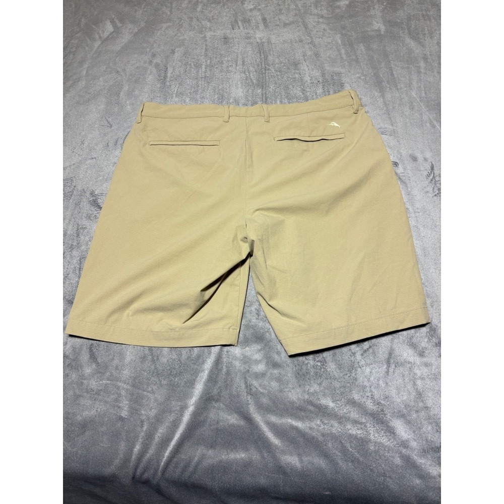 Tommy Bahama Size 38 Tan Lightweight Nylon Blend Performance Grip Waist Shorts